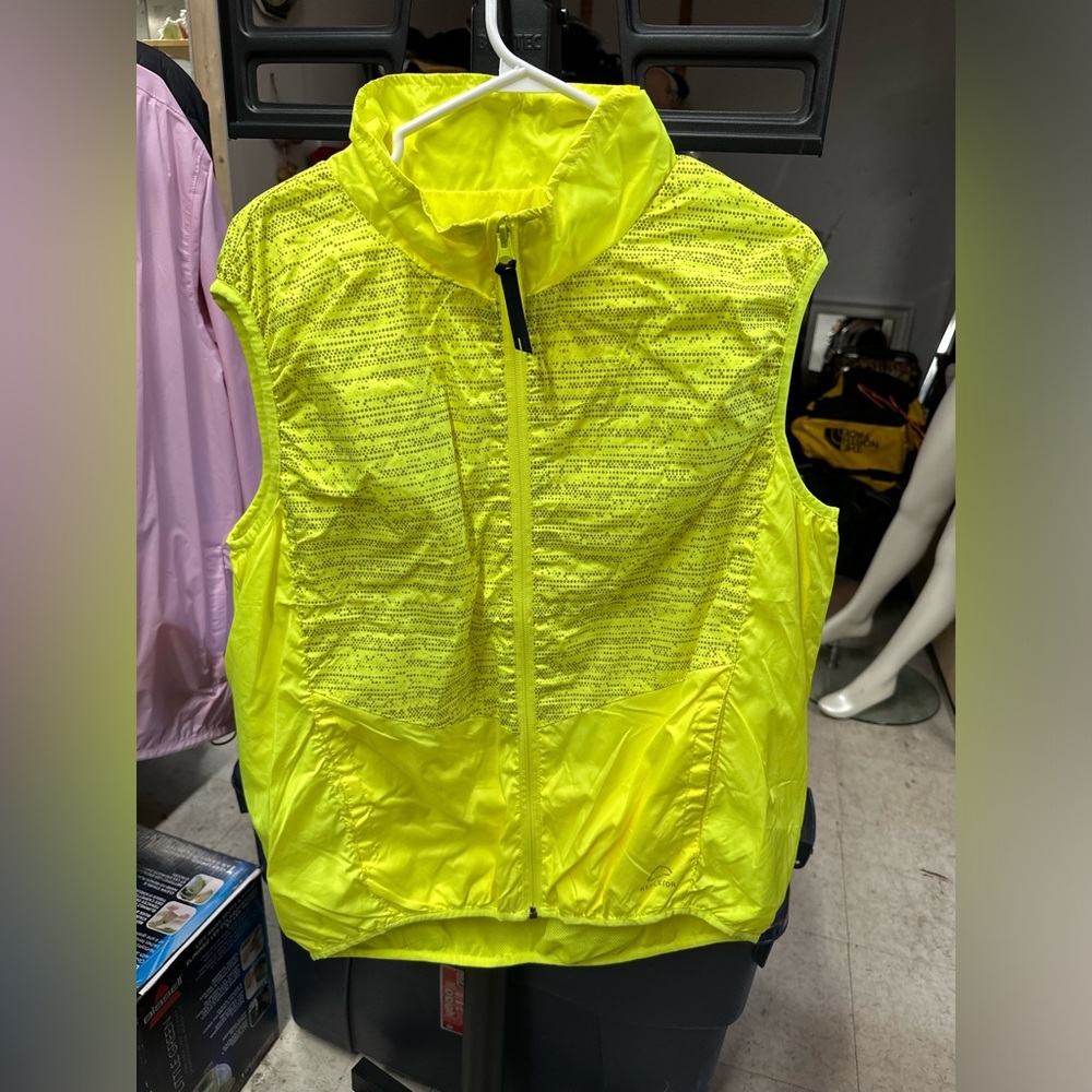 Nice Vest